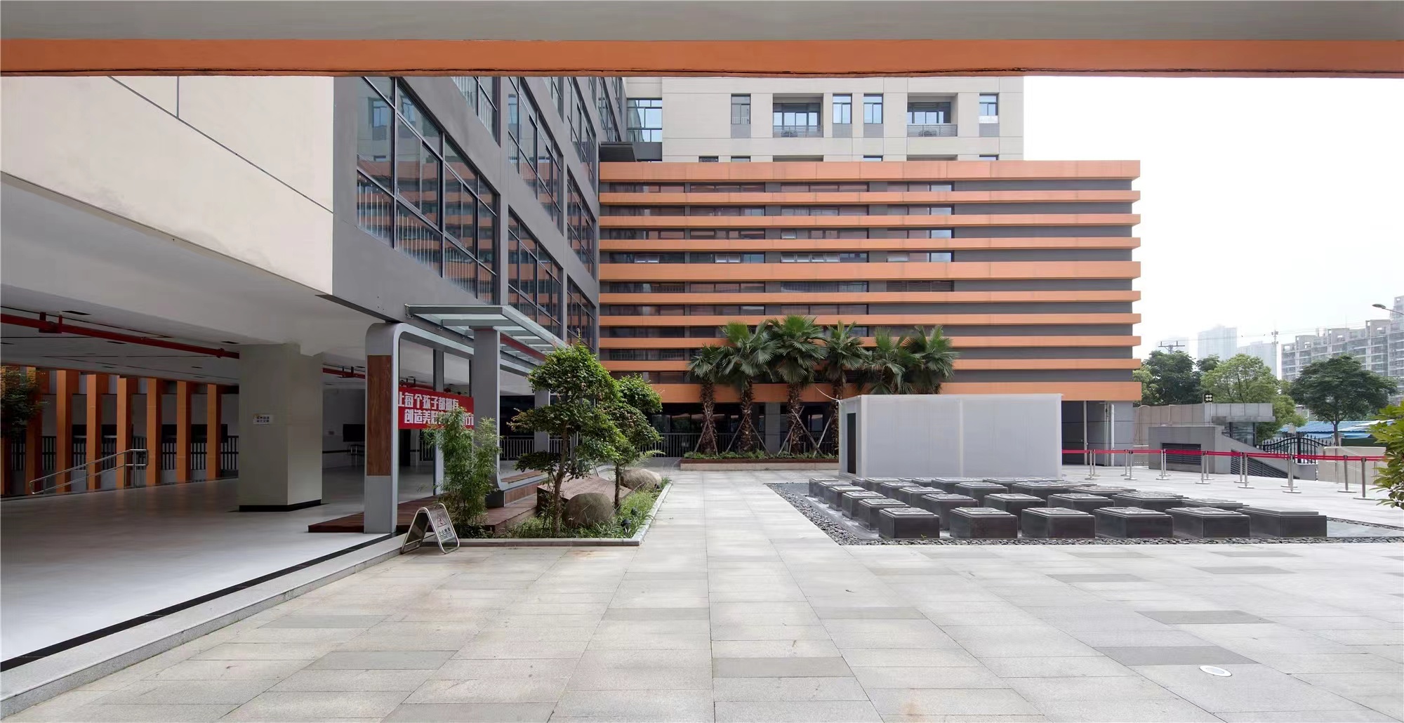 【學校案例】今泰裝飾在武漢市先后完成了與紅領巾學校6個校區的項目交付！(圖3)