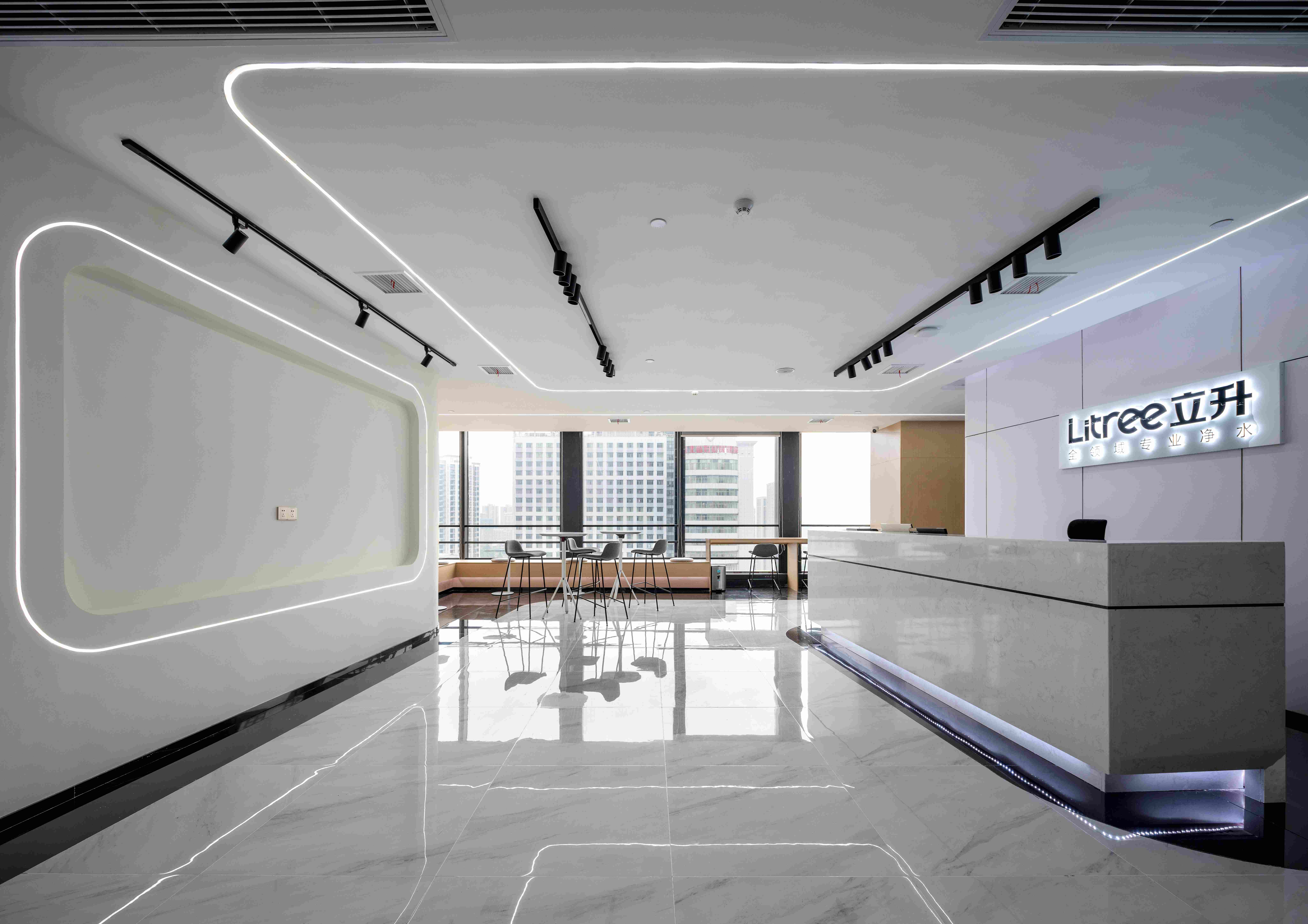 【萬工項目】立升凈水(武漢)辦公室裝修項目完美交付并投入使用(圖1) 【萬工項目】立升凈水(武漢)辦公室裝修項目完美交付并投入使用(圖1)