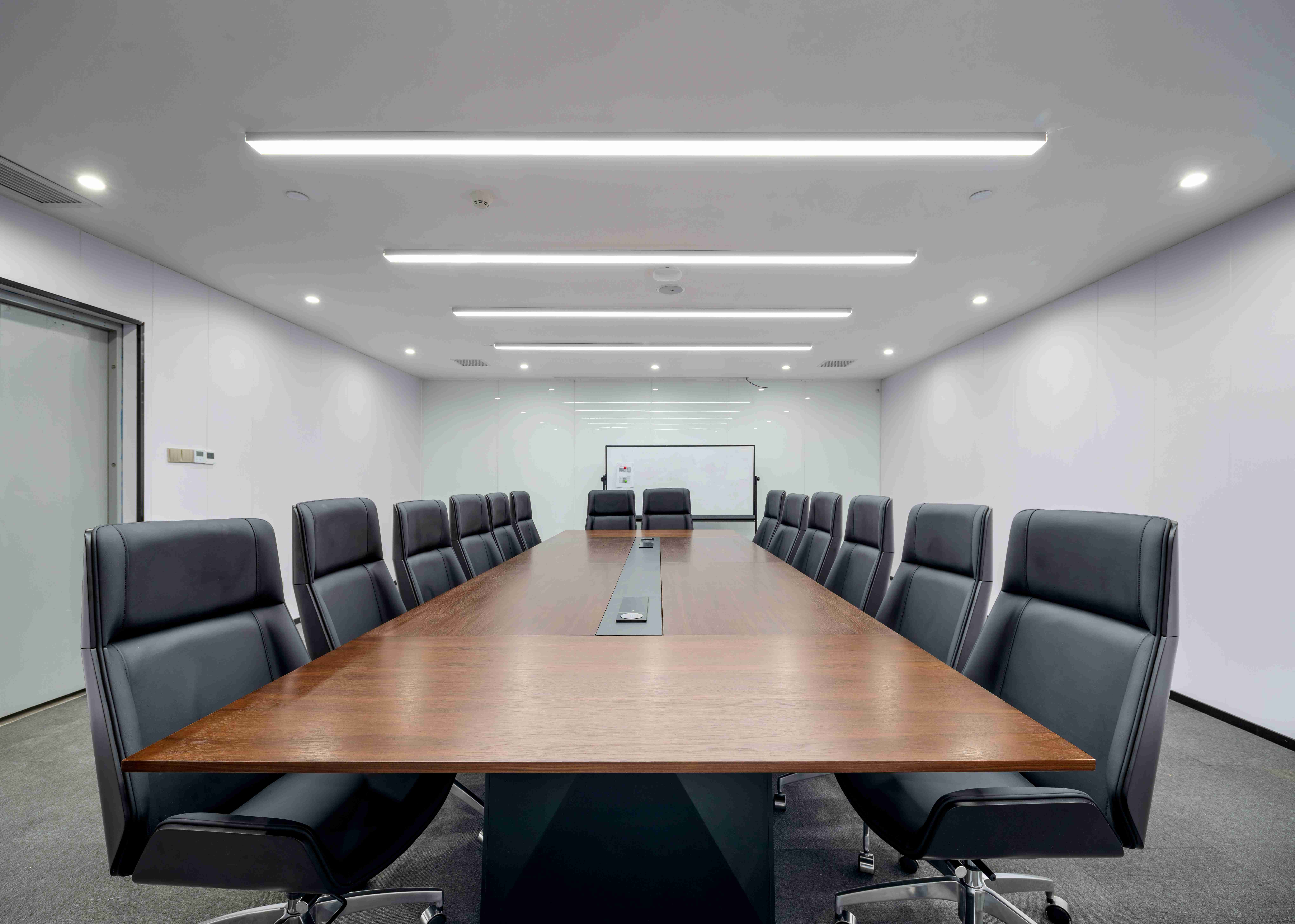 【萬工項目】立升凈水(武漢)辦公室裝修項目完美交付并投入使用(圖8) 【萬工項目】立升凈水(武漢)辦公室裝修項目完美交付并投入使用(圖8)