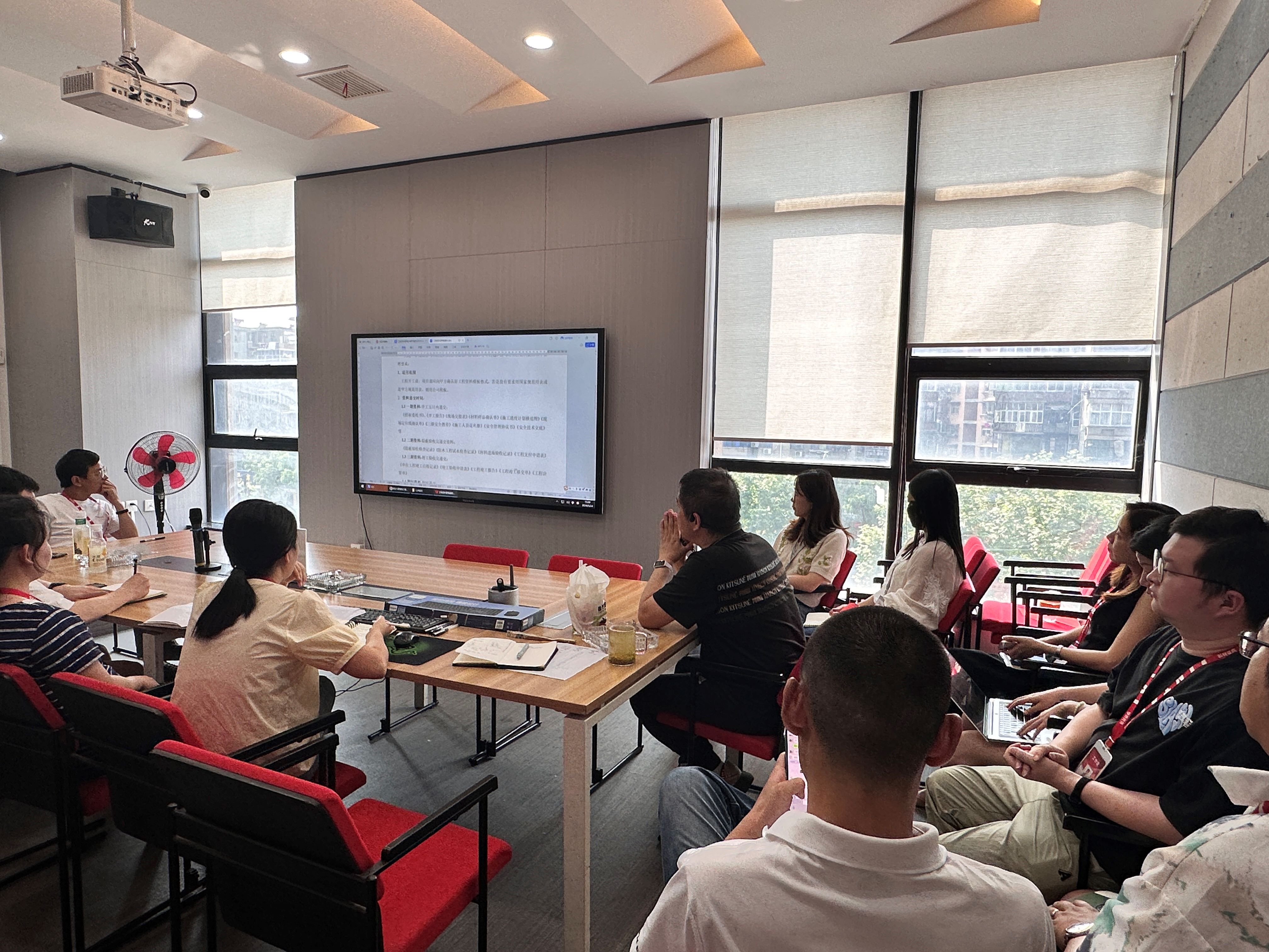 工程資料培訓:打造更專業高效的公裝團隊(圖1) 工程資料培訓:打造更專業高效的公裝團隊(圖1)