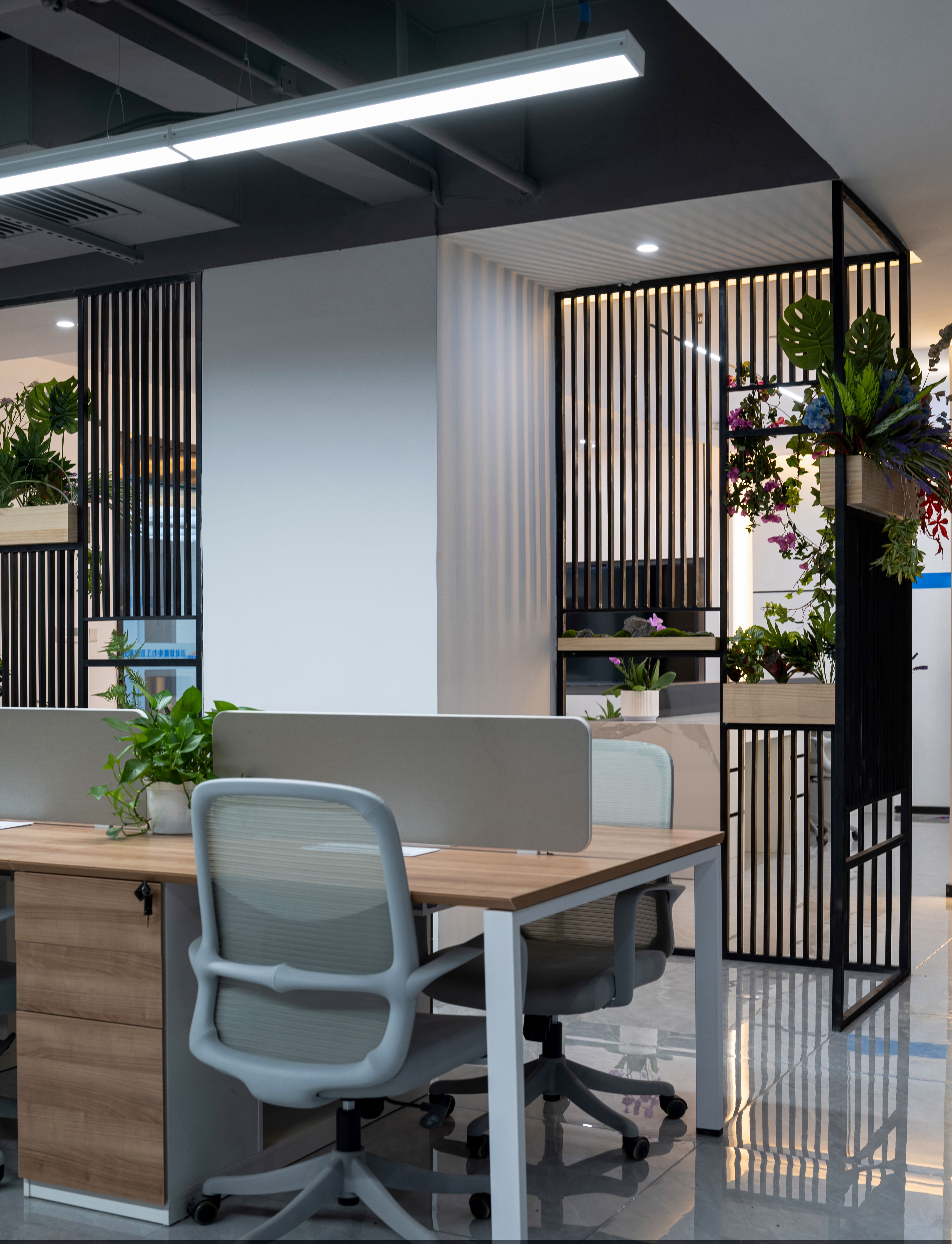 簡約大氣極簡辦公室怎么裝?快看這里(圖7) 32.jpg