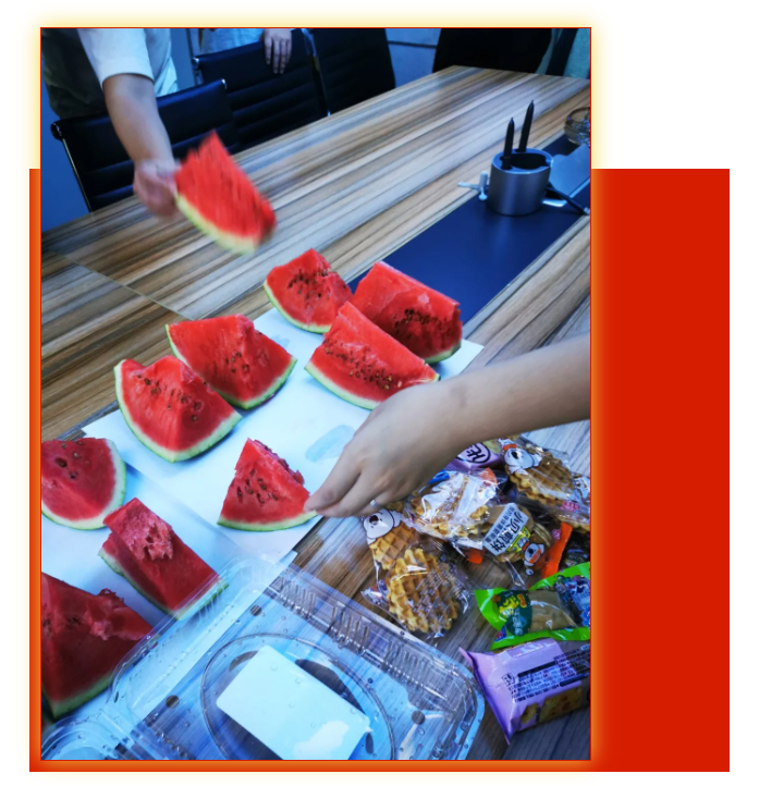 員工生日會(huì)|美好時(shí)光,你我同行!(圖12) 員工生日會(huì)|美好時(shí)光,你我同行!(圖12)